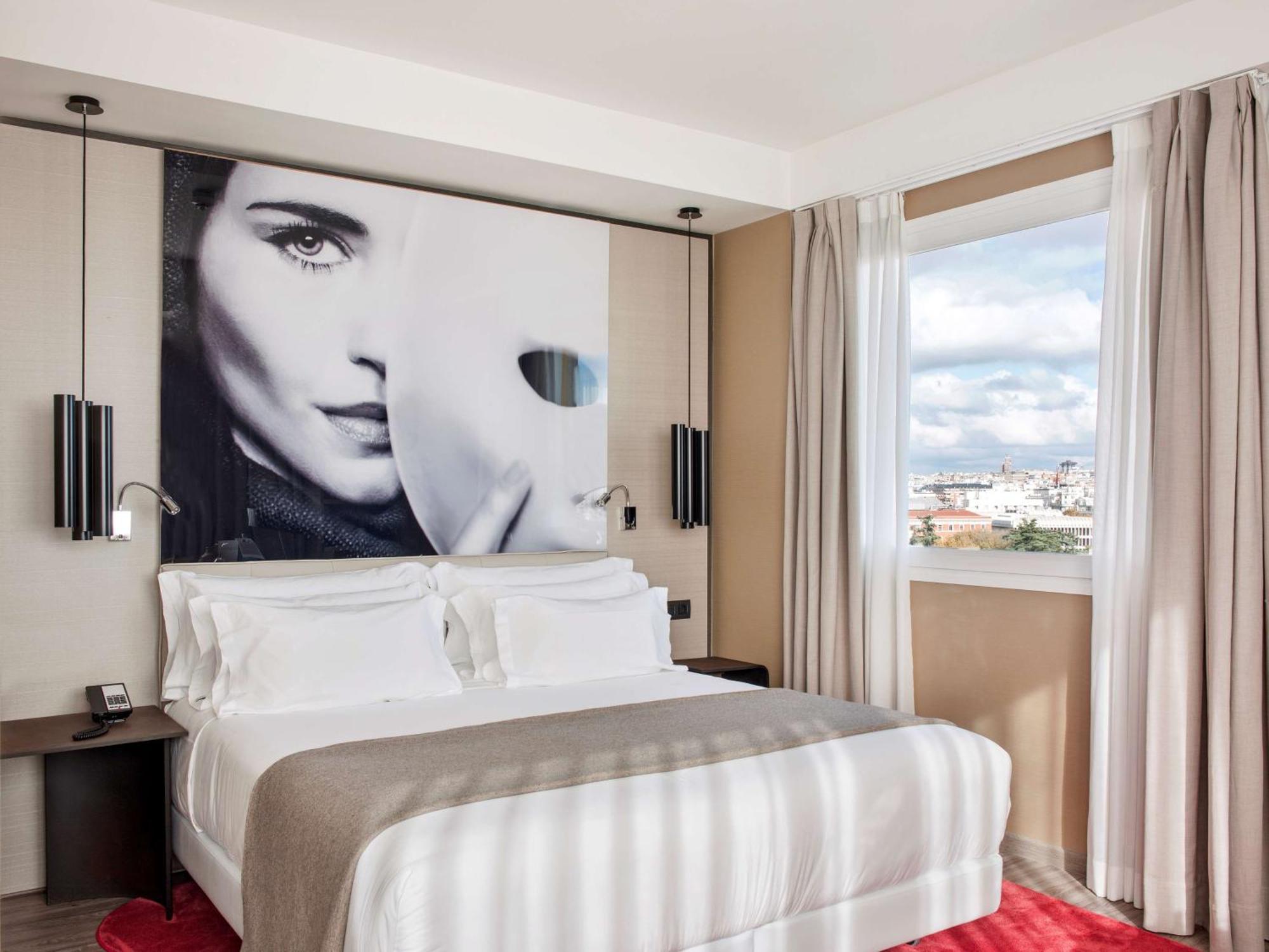 Nh Collection Madrid Suecia Hotel Exterior photo A room at the hotel