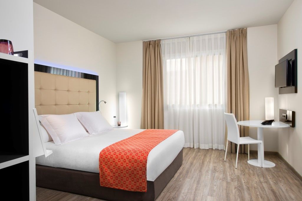 Nh Collection Madrid Suecia Hotel Exterior photo A typical room at Adagio